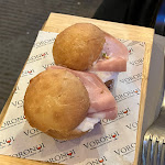 Photo n°2 de l'avis de Cri.a fait le 27/04/2023 à 16:44 sur le  Voronoi Ristocaffetteria à Pistoia