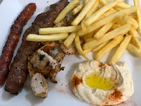 Plats et boissons du Restaurant libanais La Fenicia à Nanterre - n°18