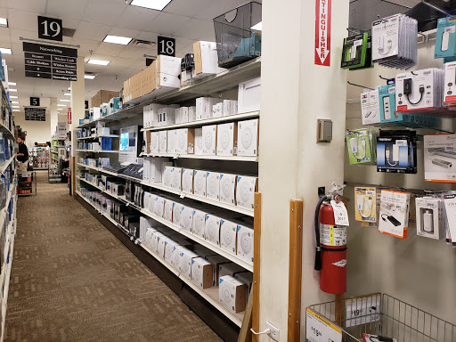 Electronics Store «Micro Center», reviews and photos, 8000 E Quincy Ave, Denver, CO 80237, USA