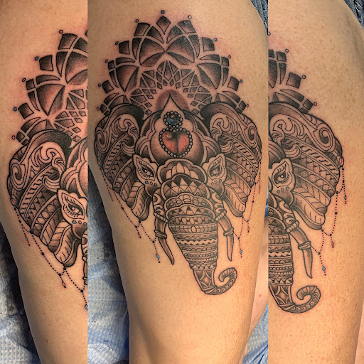 Explore initial finger tattoo ideas, creative tattoo ideas in Jacksonville, available at Valei Arts Tattoo Studio 2