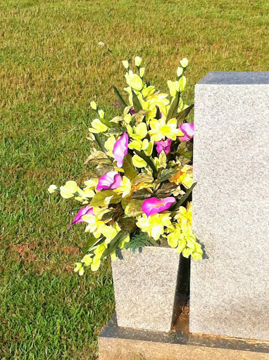 Florist «Aprils Rose Garden», reviews and photos, 1601 GA-138, Walnut Grove, GA 30052, USA