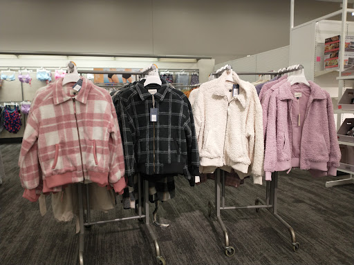 Department Store «Target», reviews and photos, 3500 East-West Hwy #1200, Hyattsville, MD 20782, USA