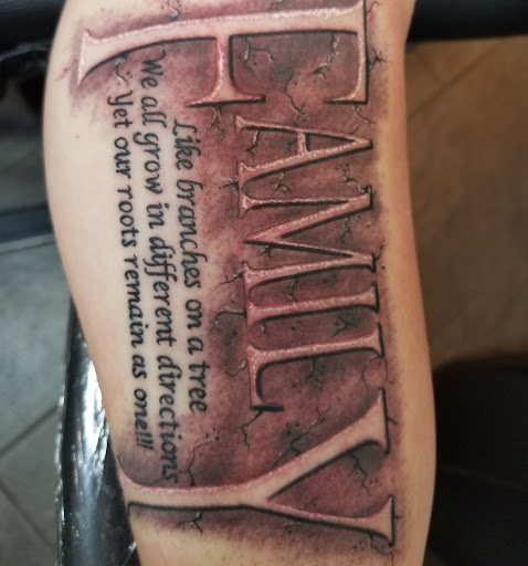 Tattoo Shop «Mr Tattoo», reviews and photos, Mr Tattoo, 673 High St, Burlington, NJ 08016, USA