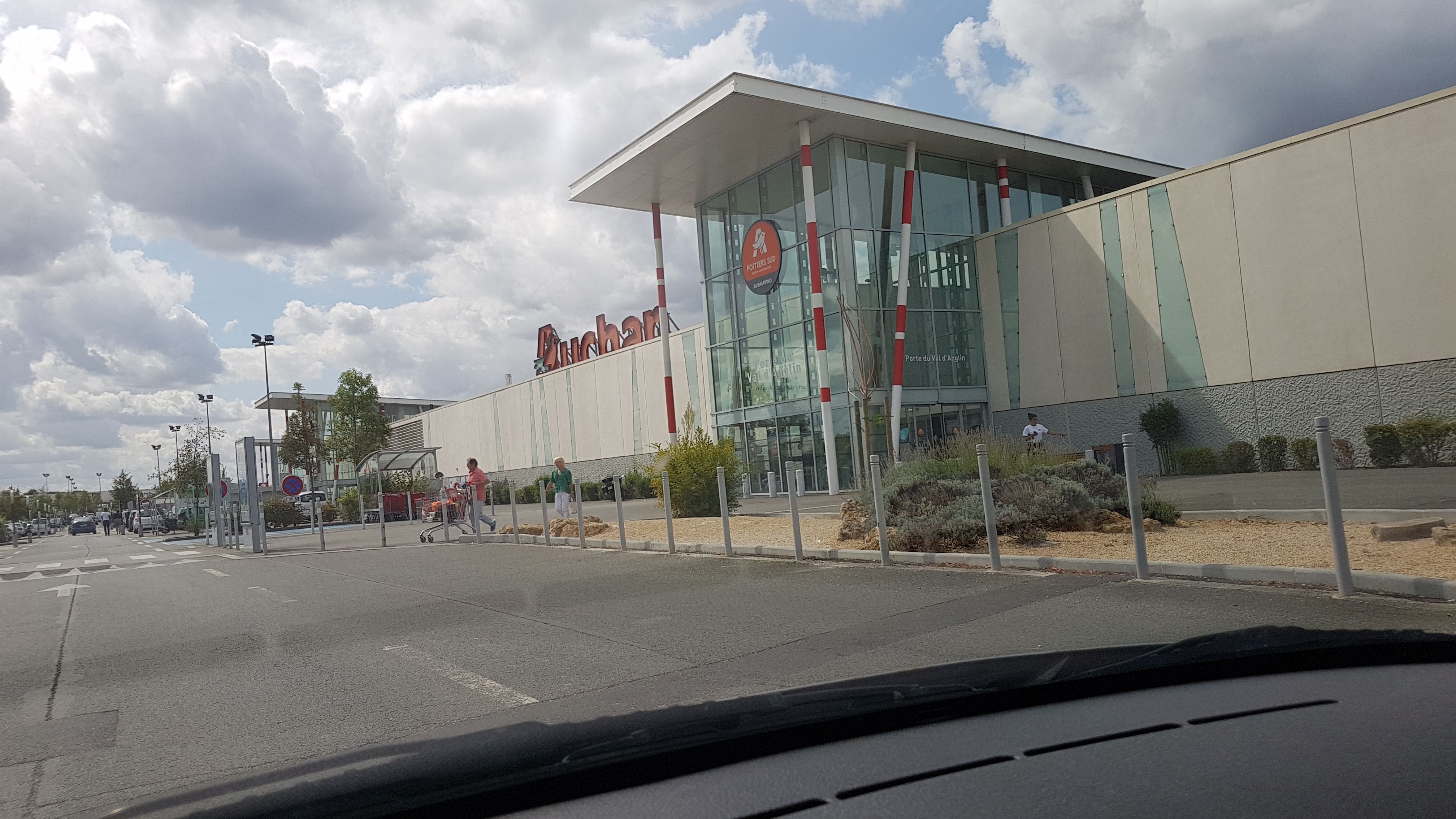 Photo n° 4 de l'avis de denny.a fait le 01/11/2018 à 11:45