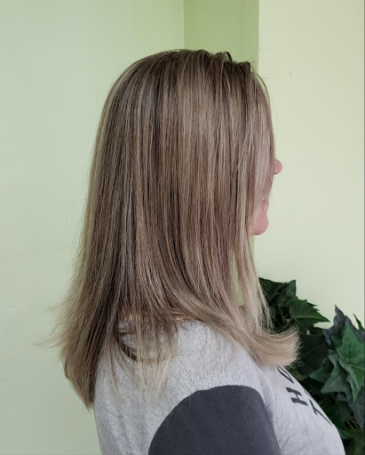 Beauty Salon «Celine Beauty Salon», reviews and photos, 116 S Main St, Highlands, TX 77562, USA