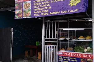 Ayam Bakar Ratu image