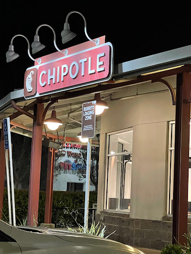 Mexican Restaurant «Chipotle Mexican Grill», reviews and photos, 550 River St a, Santa Cruz, CA 95060, USA