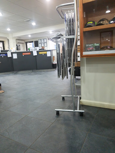 Car Dealer «Outten Chrysler Dodge Jeep RAM», reviews and photos, 16614 Pottsville Pike, Hamburg, PA 19526, USA