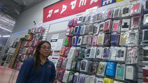 Cell Phone Accessory Store «WIRELESS DEPOT», reviews and photos, 610 SW Military Dr, San Antonio, TX 78221, USA