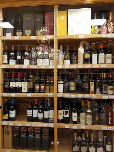 Shopping Mall «Plainview Shopping Center», reviews and photos, 381 S Oyster Bay Rd, Plainview, NY 11803, USA