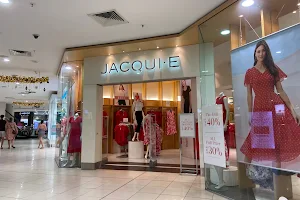 Jacqui E Uptown Brisbane image