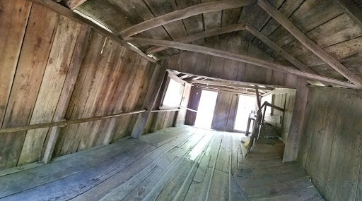 Tourist Attraction «Oregon Vortex», reviews and photos, 4303 Sardine Creek L Fork Rd, Gold Hill, OR 97525, USA