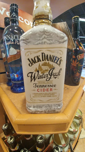 Liquor Store «ABC Fine Wine & Spirits», reviews and photos, 3355 N Federal Hwy, Oakland Park, FL 33306, USA