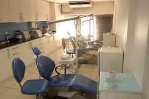 Clínica Odontológica Betoni Odontologia | Implantes | Ortodontia | Próteses | Dentistas em Cuiabá image