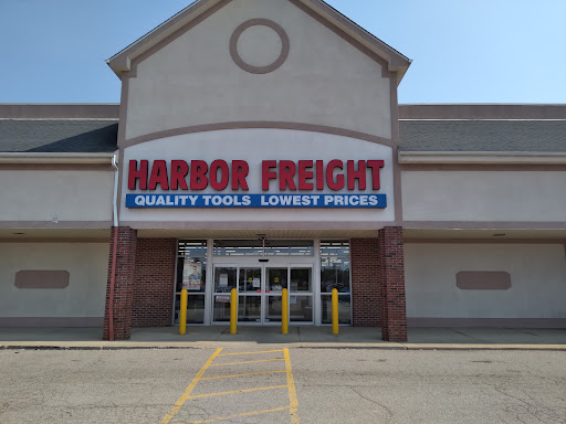 Hardware Store «Harbor Freight Tools», reviews and photos, 990 N Court St, Medina, OH 44256, USA