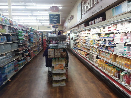 Grocery Store «Rays Food Place», reviews and photos, 1555 Oregon St, Port Orford, OR 97465, USA