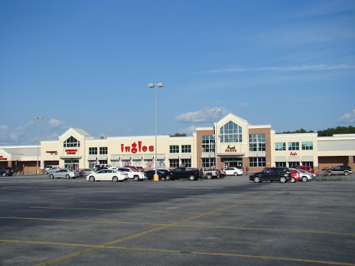 Supermarket «Ingles Markets», reviews and photos, 285 N Broad St, Winder, GA 30680, USA