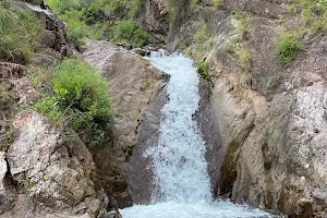 Jabbar Waterfall image