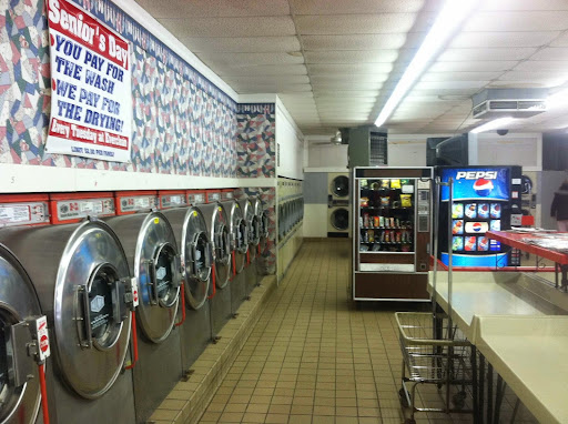 Dry Cleaner «Everclean Dry Cleaners and Laundry», reviews and photos, 2247 Center Rd, Burton, MI 48519, USA