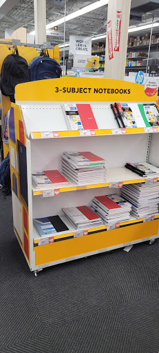 Office Supply Store «Staples», reviews and photos, 1700 W 49th St, Hialeah, FL 33012, USA