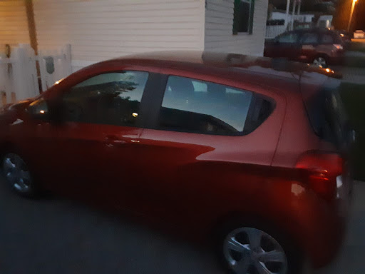 Used Car Dealer «Davenport Used Car Superstore», reviews and photos, 4618 N Brady St, Davenport, IA 52806, USA