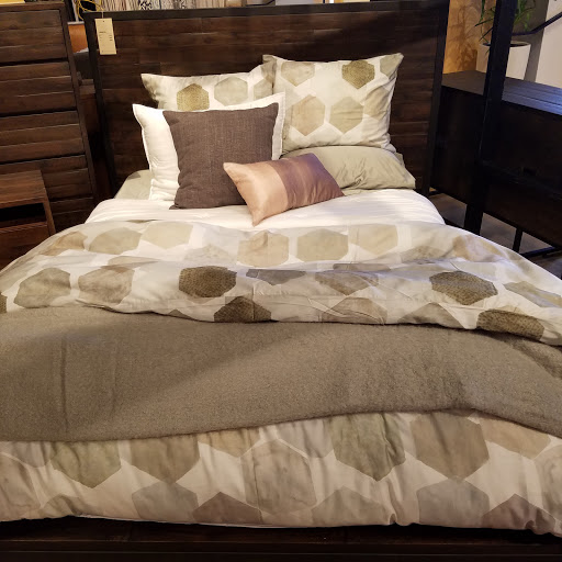 Furniture Store «west elm», reviews and photos, 5307 E Mockingbird Ln #100, Dallas, TX 75206, USA