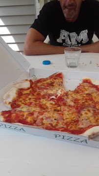 Plats et boissons du Pizzas à emporter Au Nouvel'Ancien pizzeria à Hauterives - n°15