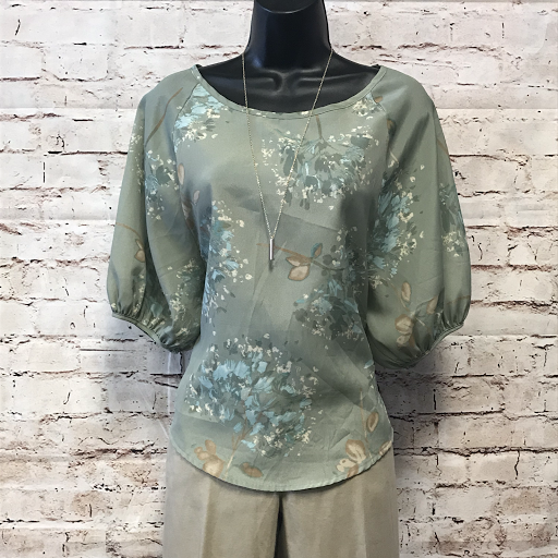 Consignment Shop «Wears Like New Consignment Shop», reviews and photos, 1207 Market St, Lemoyne, PA 17043, USA