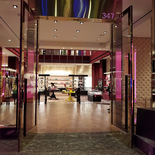 Shopping Mall «Rodeo Drive», reviews and photos, Rodeo Dr, Beverly Hills, CA 90212, USA