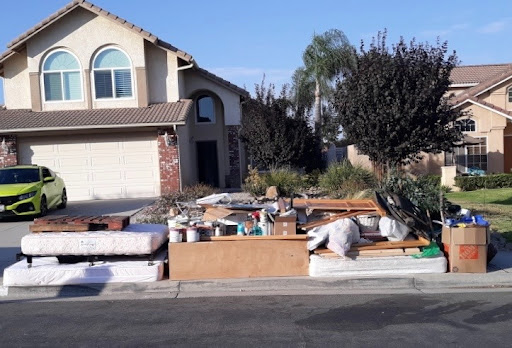Riverside Clark's Hauling and Cleanup - Commercial Junk Removal Dumpster Rental Cleanouts Riverside CA