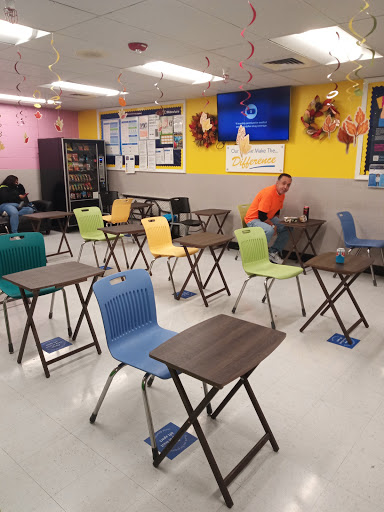 Optician «Walmart Vision Center», reviews and photos, 2300 N Tustin St, Orange, CA 92865, USA