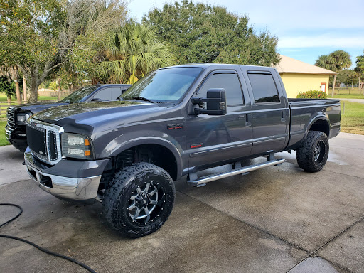 Auto Body Shop «Affordable Auto Painting Inc», reviews and photos, 539 S Market Ave c8, Fort Pierce, FL 34982, USA