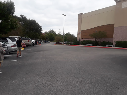 Movie Theater «Regal Cinemas Huebner Oaks 14 & RPX», reviews and photos, 11075 I-10, San Antonio, TX 78230, USA