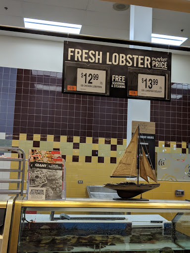 Grocery Store «Giant Food Stores», reviews and photos, 330 Marketplace Boulevard, Selinsgrove, PA 17870, USA