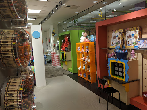 Craft Store «Crayola Store Crown Center», reviews and photos, 200 E 25th St, Kansas City, MO 64108, USA