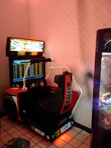 Movie Theater «Danbarry Dollar Saver», reviews and photos, 8300 Lyons Ridge Dr, Dayton, OH 45458, USA