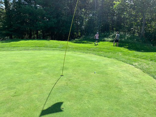 Golf Course «Guilford Lakes Golf Course», reviews and photos, 200 N Madison Rd, Guilford, CT 06437, USA