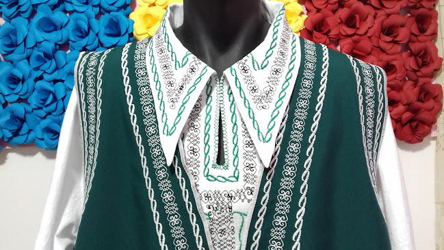 Opinii despre CROITORIE Cristina Caseriu ii traditional- stilizate,retusuri imbracaminte si flori decorative în <nil> - Croitor