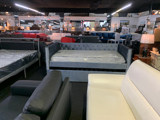 Furniture Wholesaler «Versailles Furniture Corp.», reviews and photos, 3128 Queens Blvd, Long Island City, NY 11101, USA