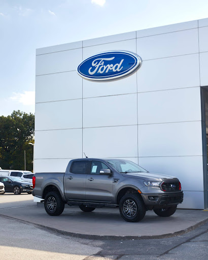 Lake Shore Ford, 244 Melton Rd, Burns Harbor, IN 46304, USA, 