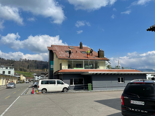 Linth-Escher-Strasse 11, 8865 Bilten, Schweiz