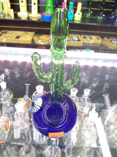 Tobacco Shop «Olive Smoke Shop», reviews and photos, 6750 W Olive Ave # 107, Peoria, AZ 85345, USA