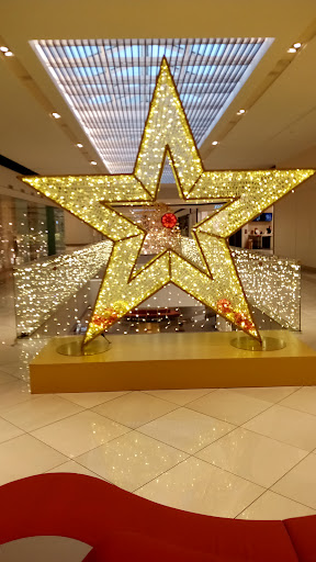 Shopping Mall «The Shops at Riverside», reviews and photos, 390 Hackensack Ave, Hackensack, NJ 07601, USA