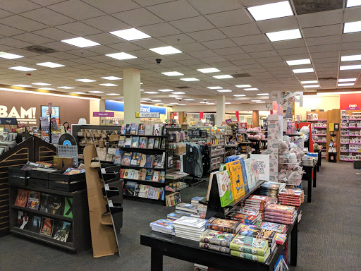 Book Store «Books-A-Million», reviews and photos, 195 Fox Valley Center A1, Aurora, IL 60504, USA