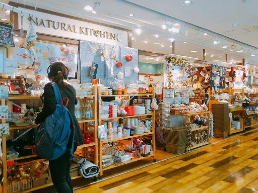 Natural Kitchen and Shinjuku Milord shop