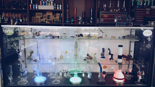 Grassy Plain Vape & Smoke, 39 Grassy Plain St, Bethel, CT 06801, USA, 