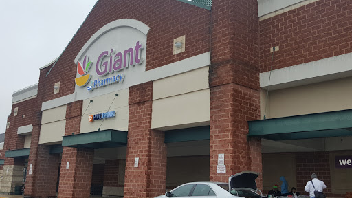 Grocery Store «Giant», reviews and photos, 7575 Linton Hall Rd, Gainesville, VA 20155, USA