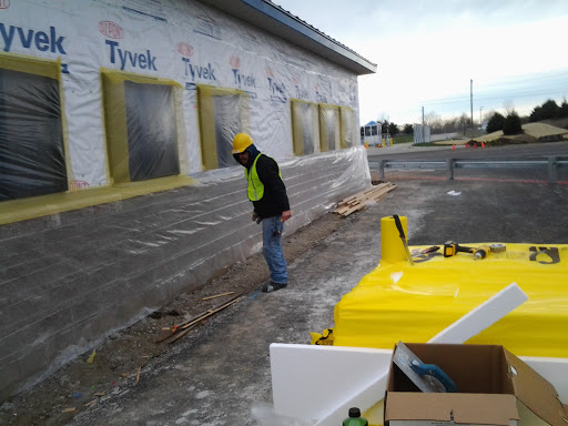 Roofing Contractor «DC Contracting», reviews and photos, 604 E Mill St, Summitville, IN 46070, USA