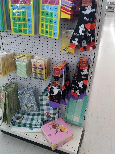 Thrift Store «Ohio Thrift Store», reviews and photos, 5738 Columbus Square, Columbus, OH 43231, USA