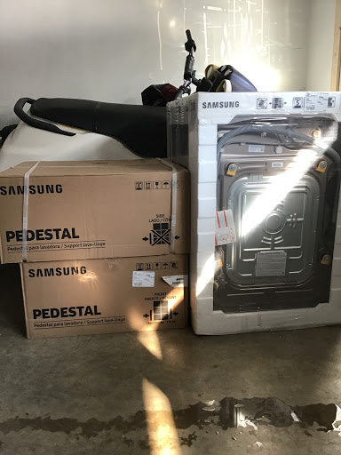 Electronics Store «Best Buy», reviews and photos, 1450 Koester Rd, Forsyth, IL 62535, USA